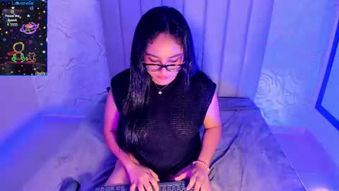 LYA DUBOIS  online show from August 6, 3:16 am