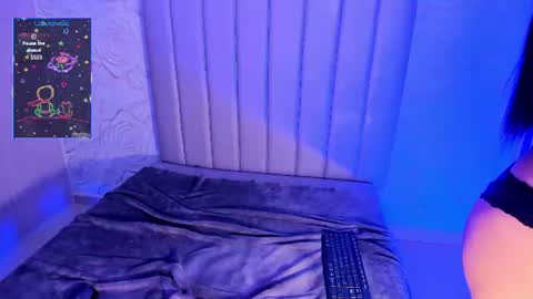 LYA DUBOIS  online show from August 11, 10:56 pm