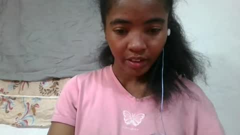 lydie856696 online show from August 11, 5:48 pm