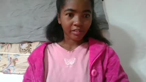 lydie856696 online show from August 13, 2:14 am