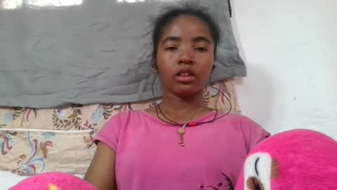 lydie856696 online show from August 14, 5:11 am