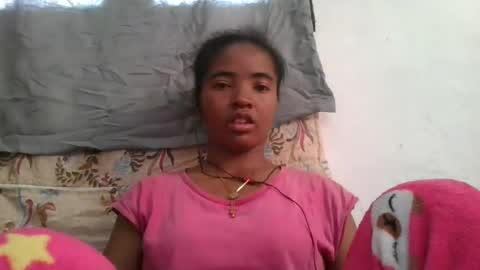 lydie856696 online show from August 14, 6:17 am