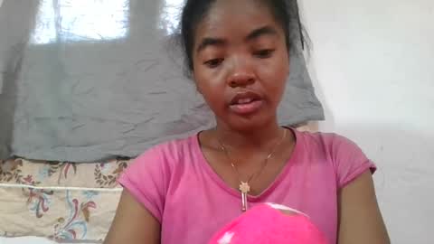 lydie856696 online show from August 14, 8:18 am