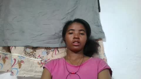 lydie856696 online show from August 14, 5:38 pm