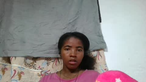 lydie856696 online show from August 14, 6:44 pm