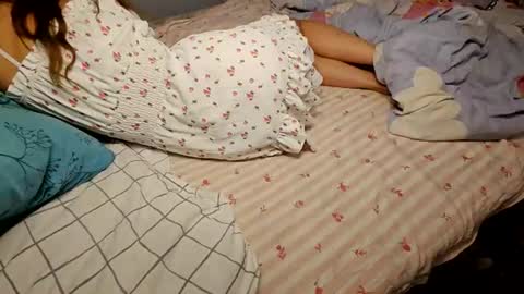 zzz online show from June 19, 3:50 am