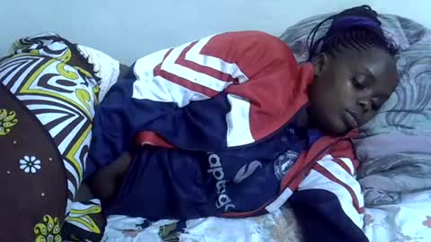 lyn_anna online show from August 8, 5:57 pm
