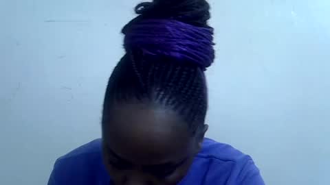 lyn_anna online show from August 11, 6:15 am