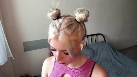 Luna online show from August 12, 2:08 pm