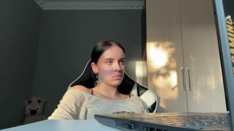 Eva online show from August 1, 1:06 pm
