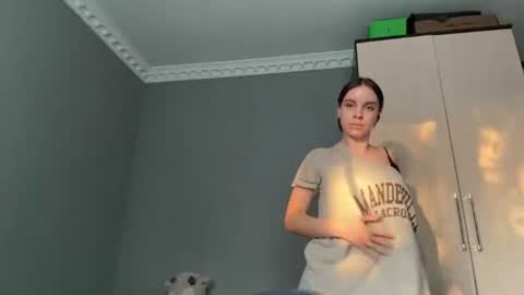 Eva online show from August 3, 1:07 pm