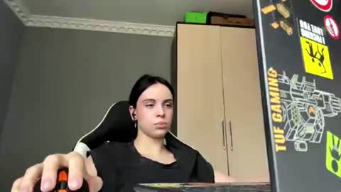 Eva online show from August 5, 8:01 am