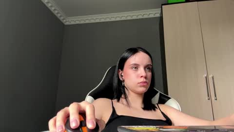 Eva online show from August 8, 9:53 am