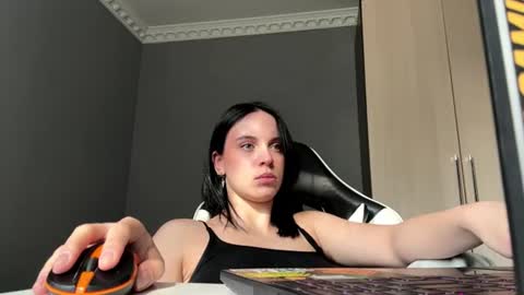 Eva online show from August 8, 10:59 am