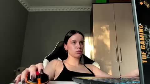 Eva online show from August 10, 1:12 pm