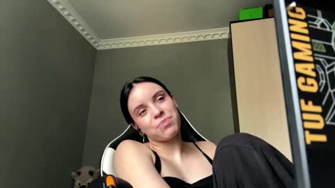 Eva online show from August 12, 7:54 am