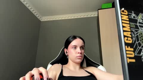 Eva online show from August 12, 10:06 am