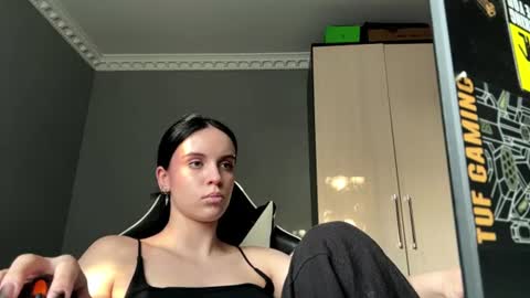 Eva online show from August 12, 12:18 pm