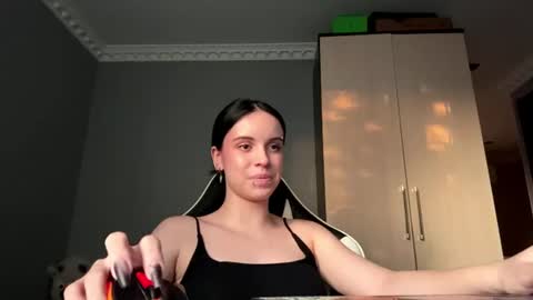 Eva online show from August 12, 1:24 pm