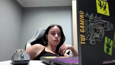 Eva online show from September 7, 3:07 pm