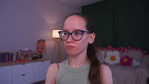Sara online show from August 6, 1:37 am