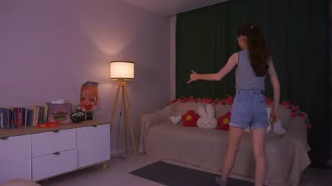 Sara online show from August 9, 7:26 pm