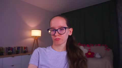 Sara online show from August 15, 5:17 pm