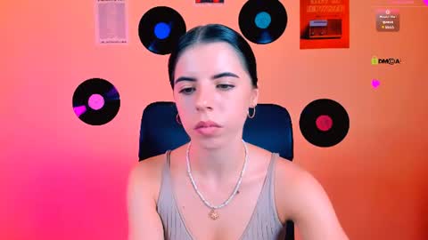 lyra_desire online show from August 7, 9:42 am