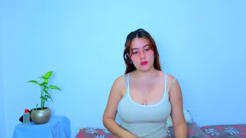 Lyra Carter online show from August 3, 10:44 am