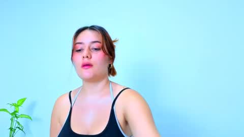 Lyra Carter online show from August 4, 12:35 pm