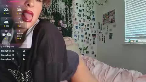 Lyra online show from July 30, 11:55 pm