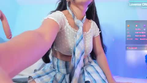 isabella online show from August 13, 2:42 pm