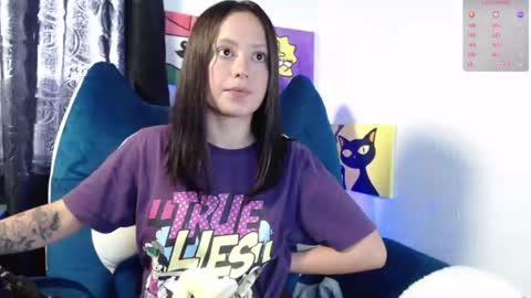 lyshana online show from July 10, 9:53 pm