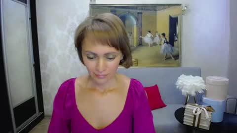 Ask me online show from August 6, 12:59 pm