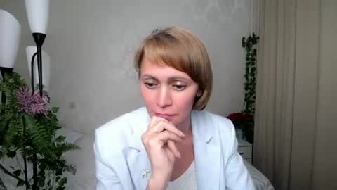Ask me online show from August 12, 11:45 am
