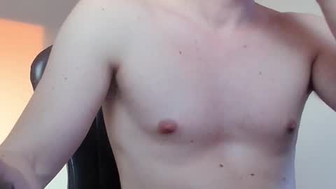 m3n1c online show from March 13, 4:47 pm