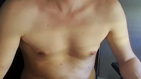 m3n1c online show from August 14, 5:38 pm