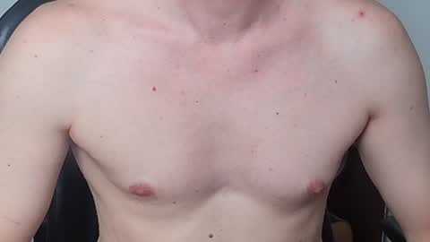 m3n1c online show from August 16, 1:04 pm