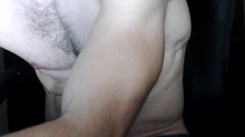 m4dh4tter24 online show from August 13, 8:23 pm