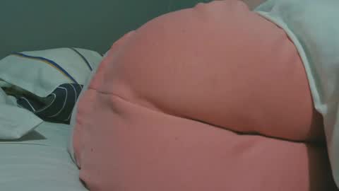 M4nchad0s online show from May 13, 3:39 am