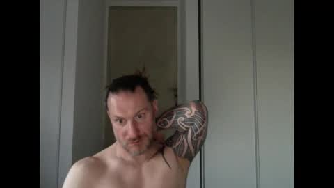 m4rduk81 online show from April 2, 5:21 pm