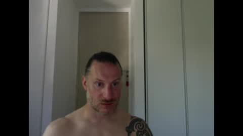 m4rduk81 online show from May 9, 11:56 am
