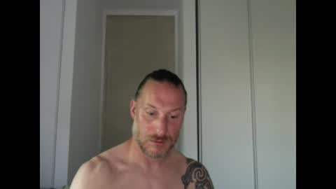 m4rduk81 online show from May 27, 4:20 pm