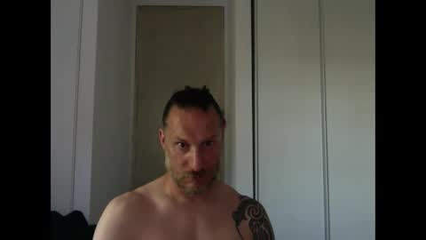 m4rduk81 online show from June 3, 4:21 pm