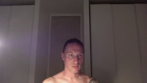m4rduk81 online show from August 3, 3:57 am