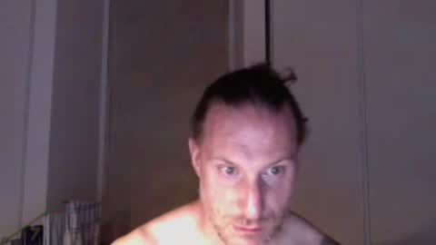 m4rduk81 online show from August 17, 8:03 pm