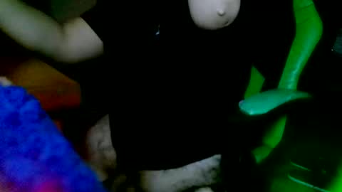 model independient online show from February 24, 4:44 am