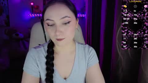 Melissa online show from August 12, 1:30 am