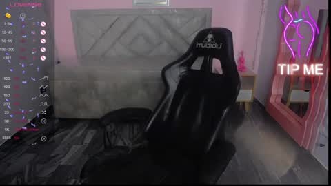 Eris online show from August 15, 1:04 pm
