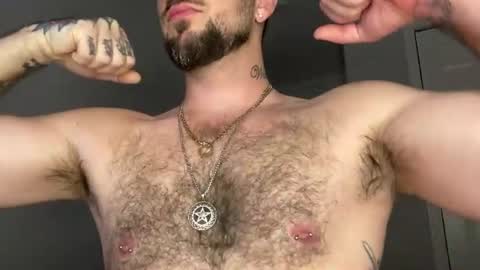 m_stephen online show from July 11, 1:22 am